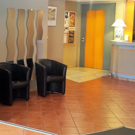 Du Chateau Hotel Lourdes